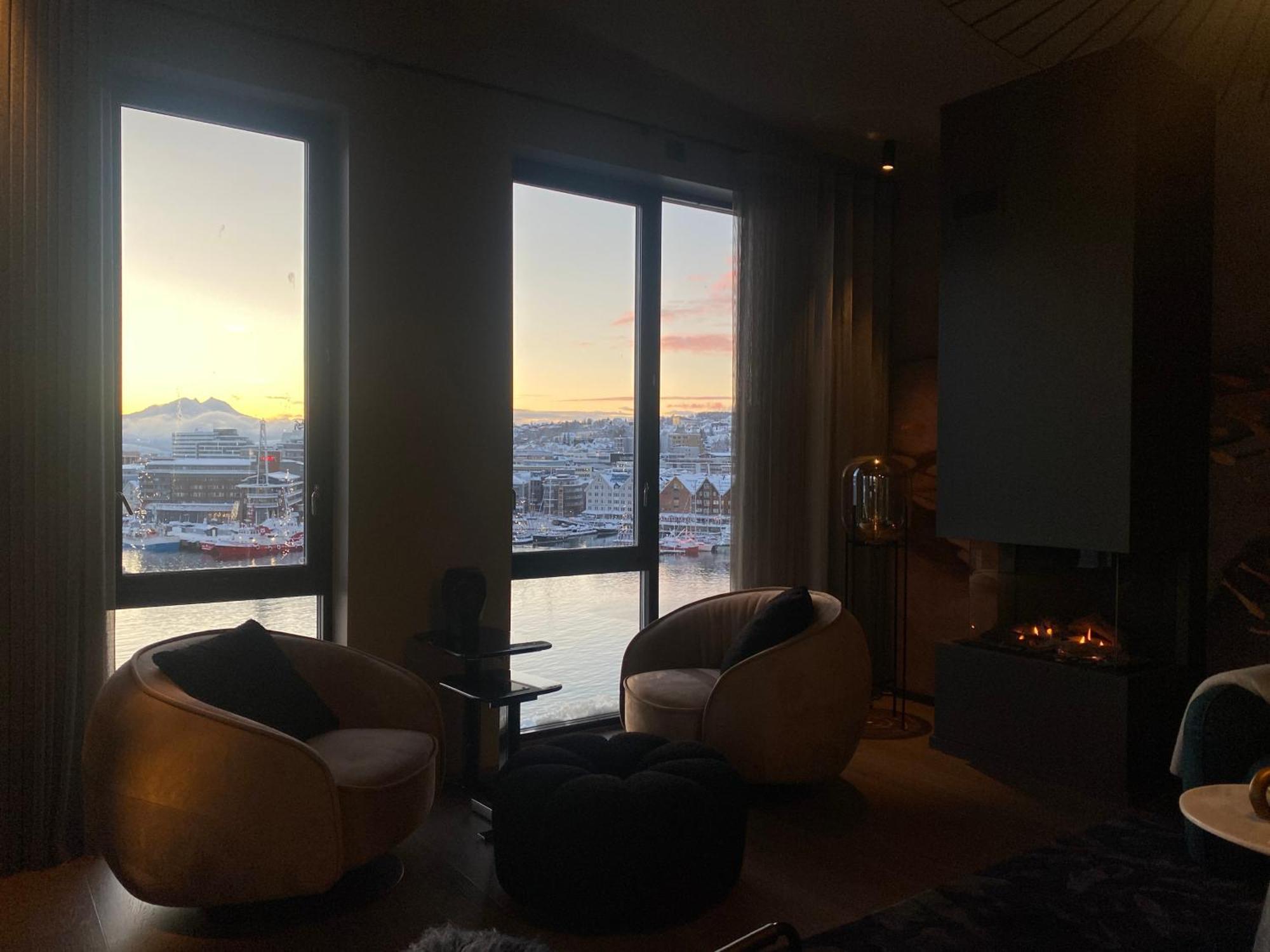 טרומסה Vindlys Luxury Penthouse Apartment מראה חיצוני תמונה