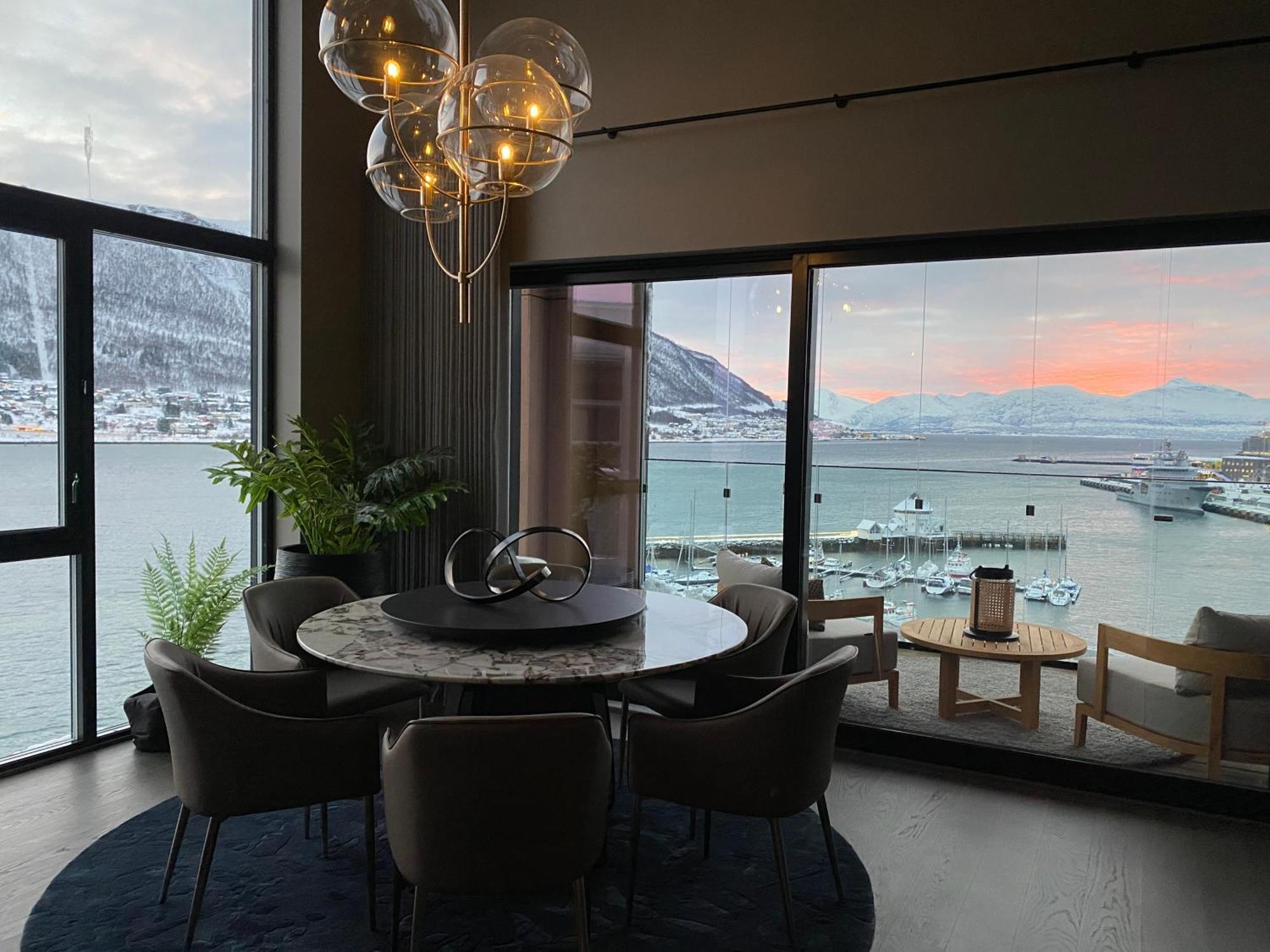 טרומסה Vindlys Luxury Penthouse Apartment מראה חיצוני תמונה