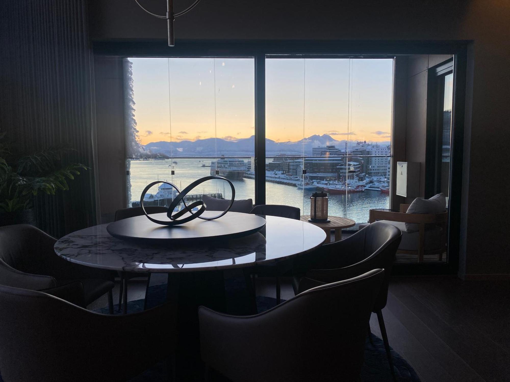 טרומסה Vindlys Luxury Penthouse Apartment מראה חיצוני תמונה